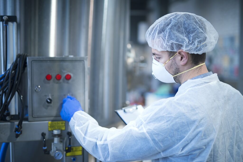 IA aumenta receitas em quase 40% das empresas da indústria de alimentos e bebidas